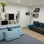 Pazzariello Holiday - Casa Vacanza Centro Storico Appartamento *